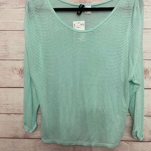 NWT Divided H&M Sage Teal Scoop Neck Ribbed Stretch 3/4 Sleeve Top SZ Small